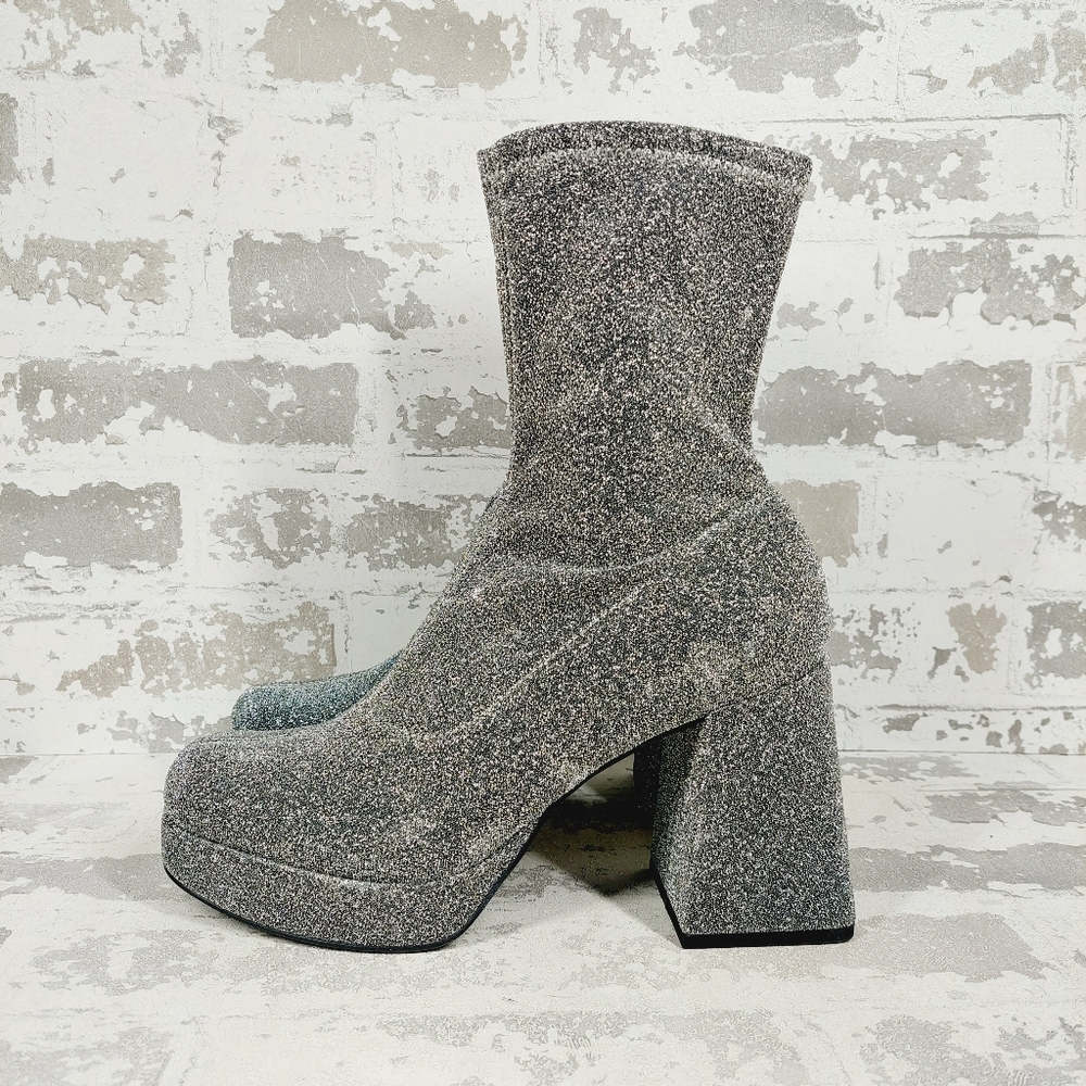 New Abound Steffie Silver Glitter Chunky Platform Bootie K1000